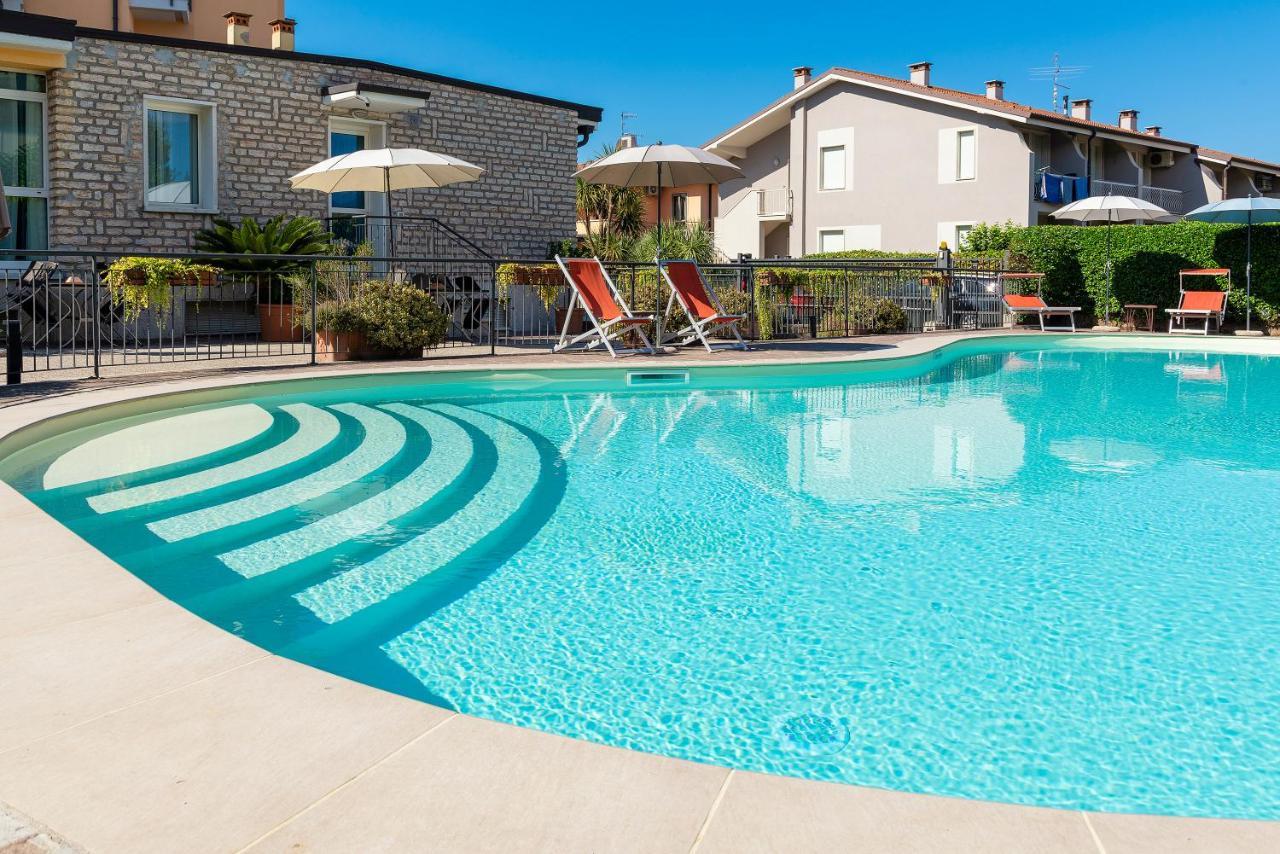 Residence Campana Bardolino Exterior photo