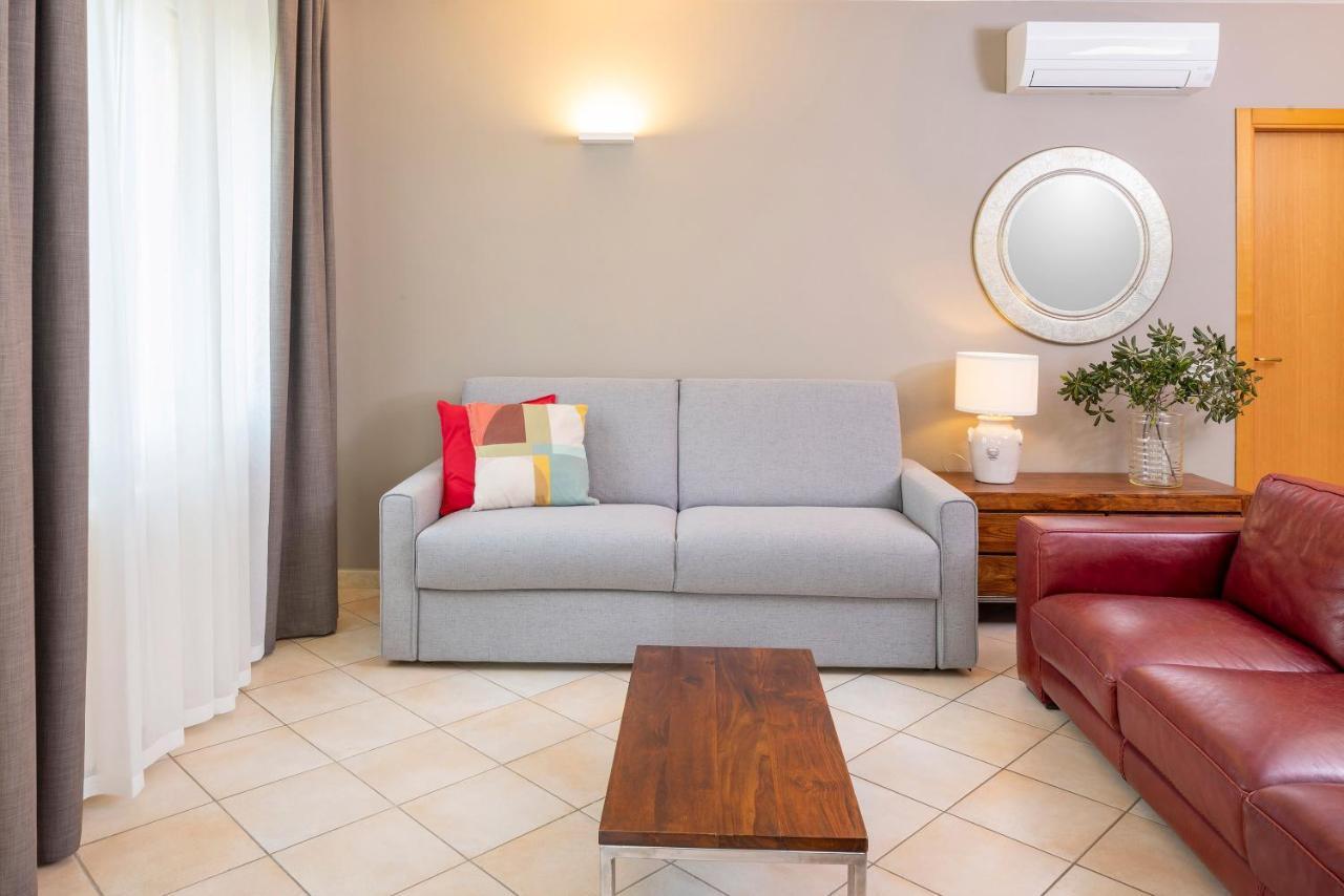 Residence Campana Bardolino Exterior photo