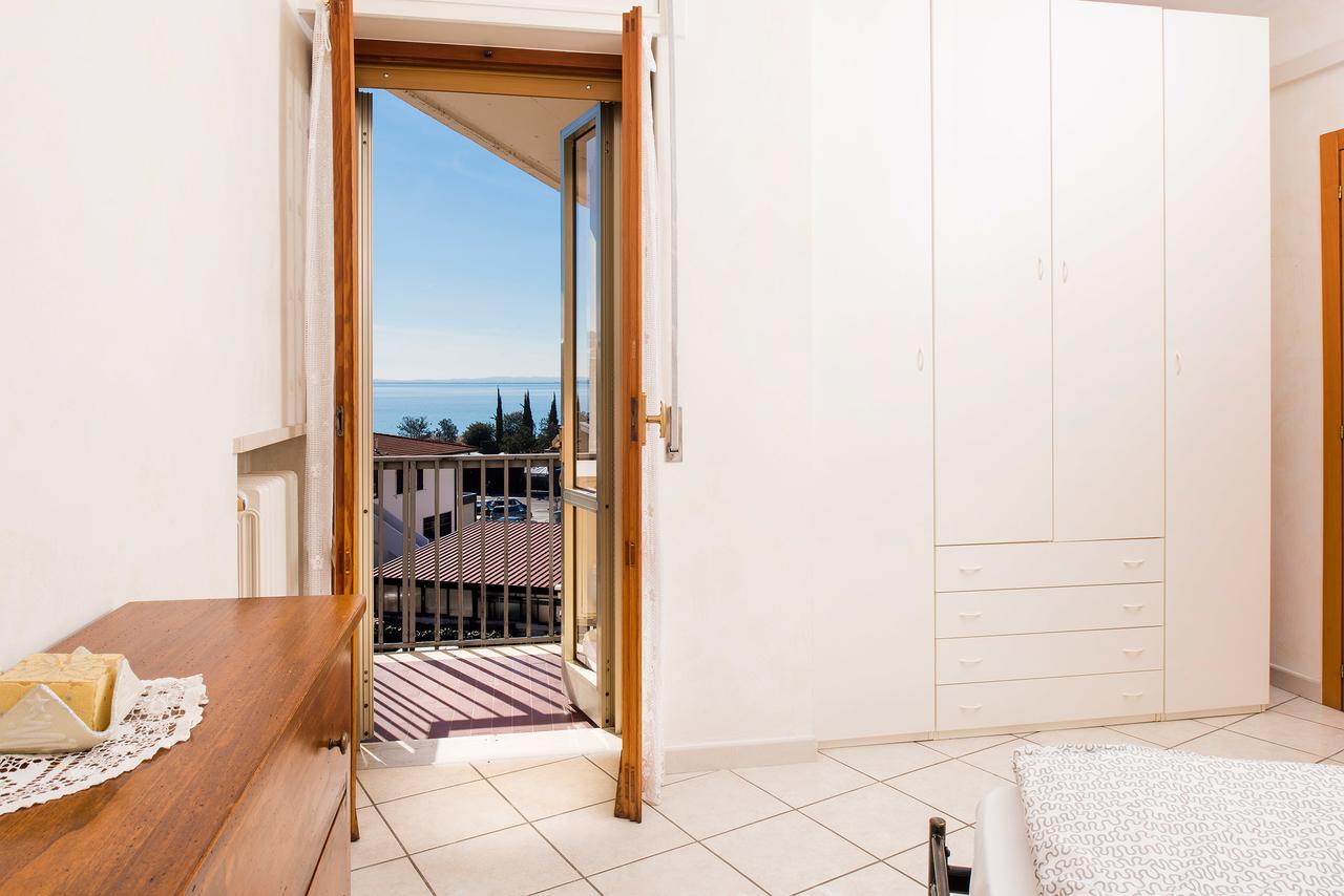 Residence Campana Bardolino Exterior photo